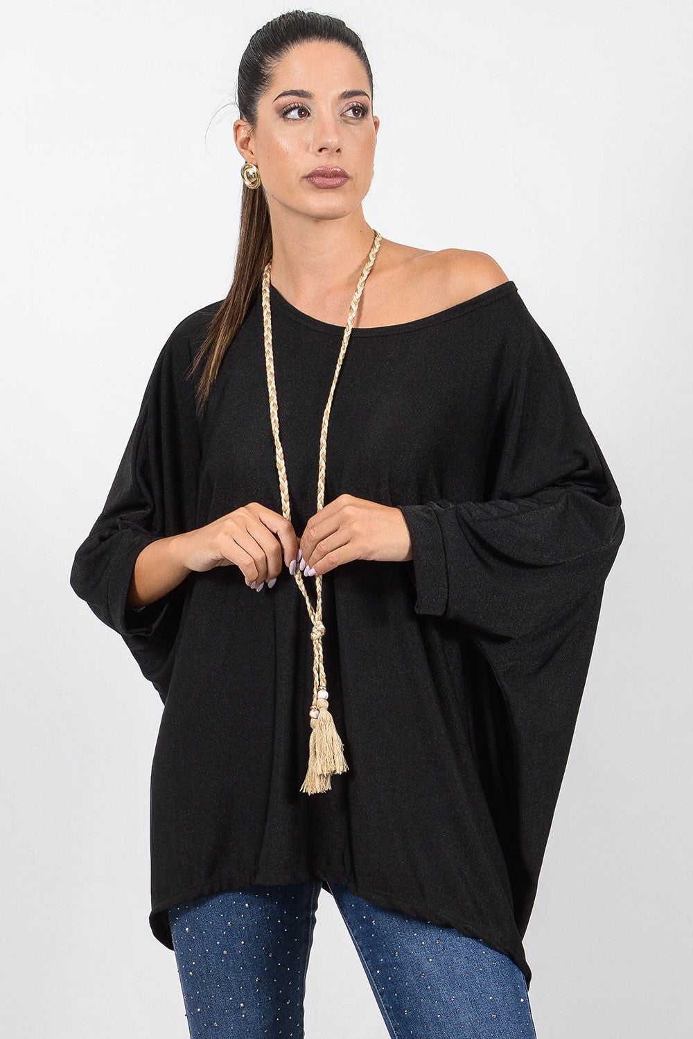 Μπλούζα oversized με boho κολιέ