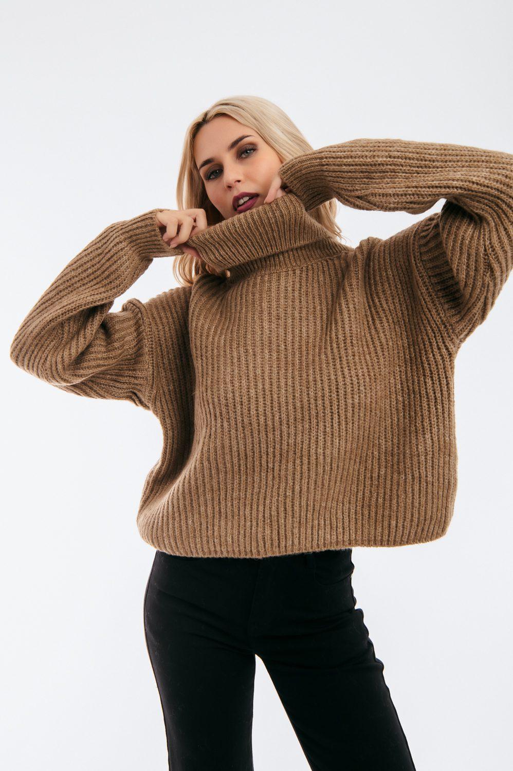 Pullover μονόχρωμο κοντό oversized