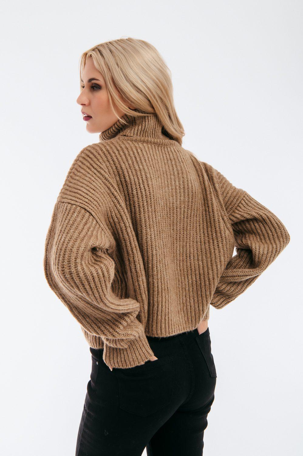 Pullover μονόχρωμο κοντό oversized